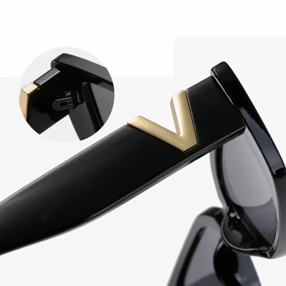 Black Rectangular Sunglasses with Gold V Detail Retro Vintage Style Eyewear‎